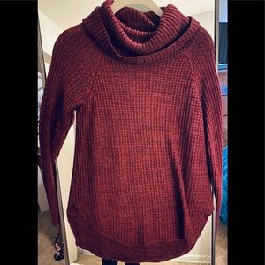 Kohl’s Maroon Cowl Neck Sweater Junior Size XS